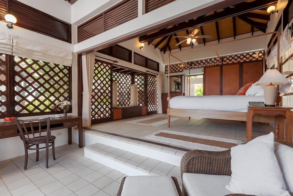 Baan Khunying - Secluded Phuket Beachfront Villa Rawai ห้อง รูปภาพ